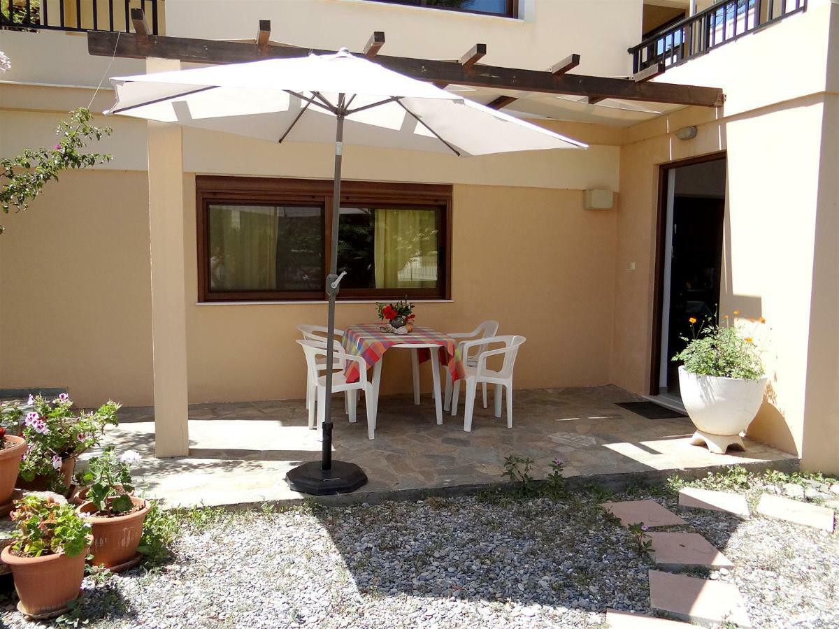 Apartment By The Sea Като Дарацо Екстериор снимка