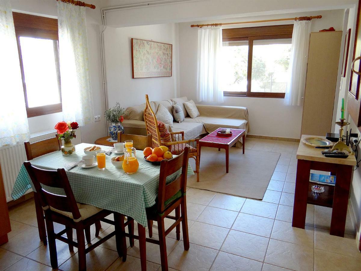 Apartment By The Sea Като Дарацо Екстериор снимка