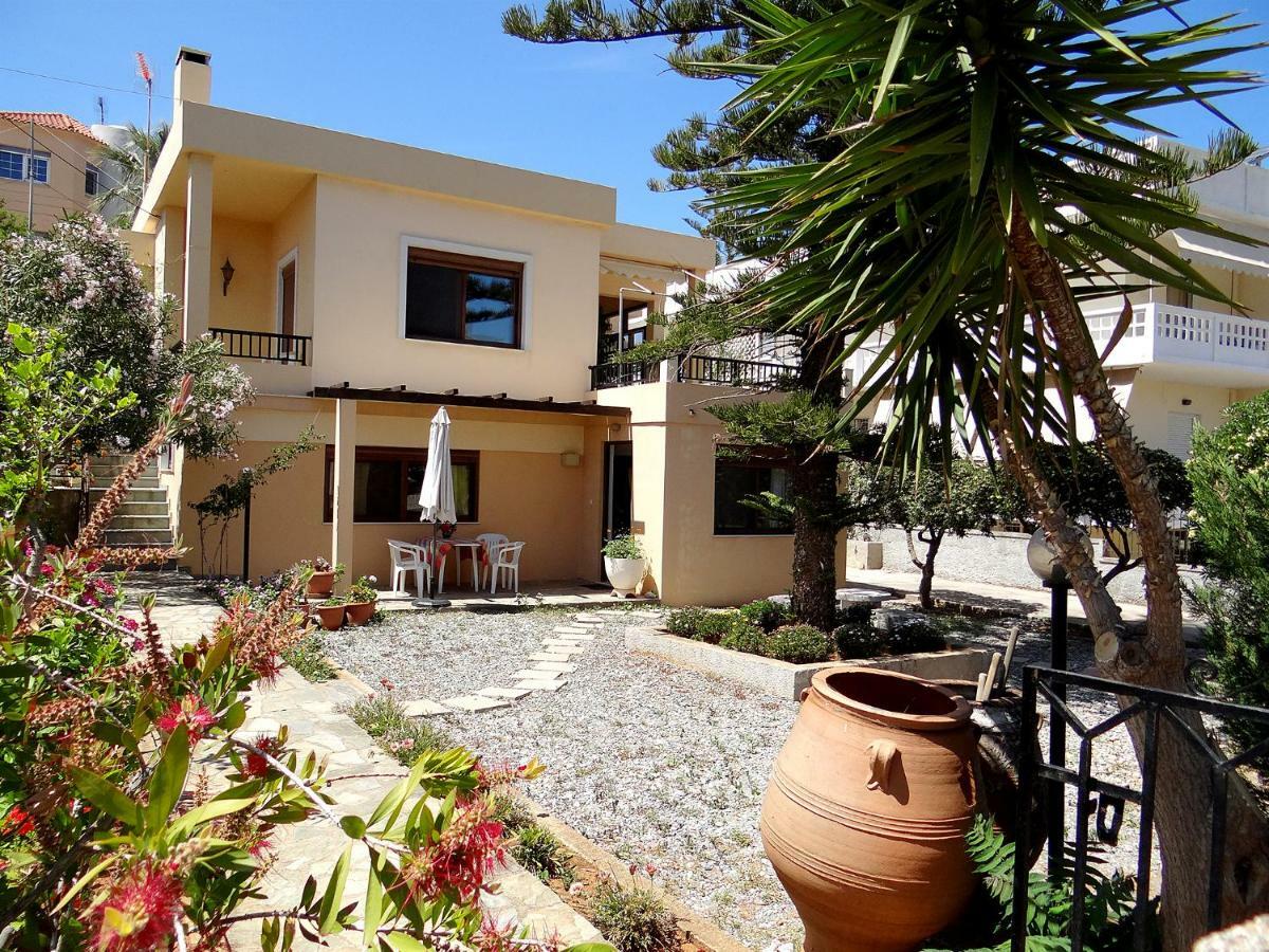 Apartment By The Sea Като Дарацо Екстериор снимка
