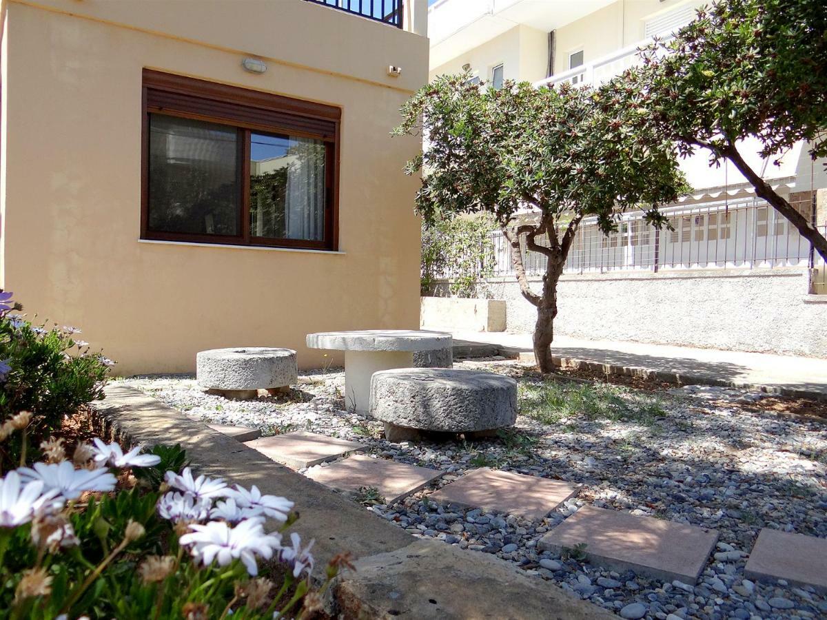 Apartment By The Sea Като Дарацо Екстериор снимка