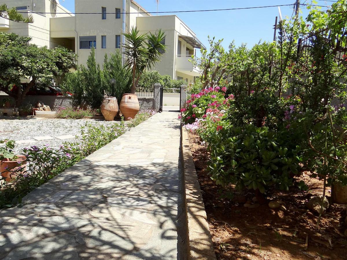 Apartment By The Sea Като Дарацо Екстериор снимка