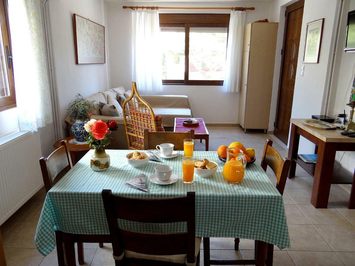 Apartment By The Sea Като Дарацо Екстериор снимка